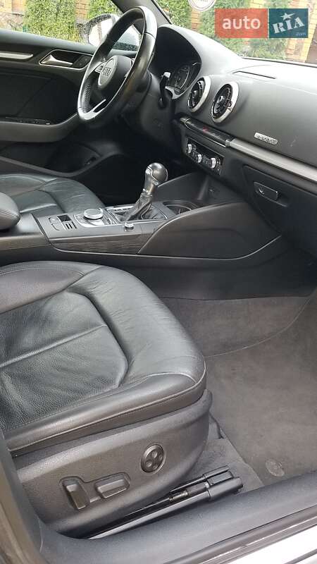 Хэтчбек Audi A3 Sportback 2017 в Киеве фото 21 Хэтчбек Audi A3 Sportback 2017 в Киеве