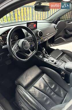 Хэтчбек Audi A3 Sportback 2018 в Харькове