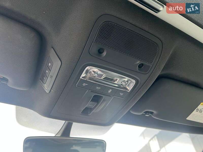 Хэтчбек Audi A3 Sportback 2017 в Львове фото 37 Хэтчбек Audi A3 Sportback 2017 в Львове