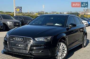 Хетчбек Audi A3 Sportback 2016 в Львові