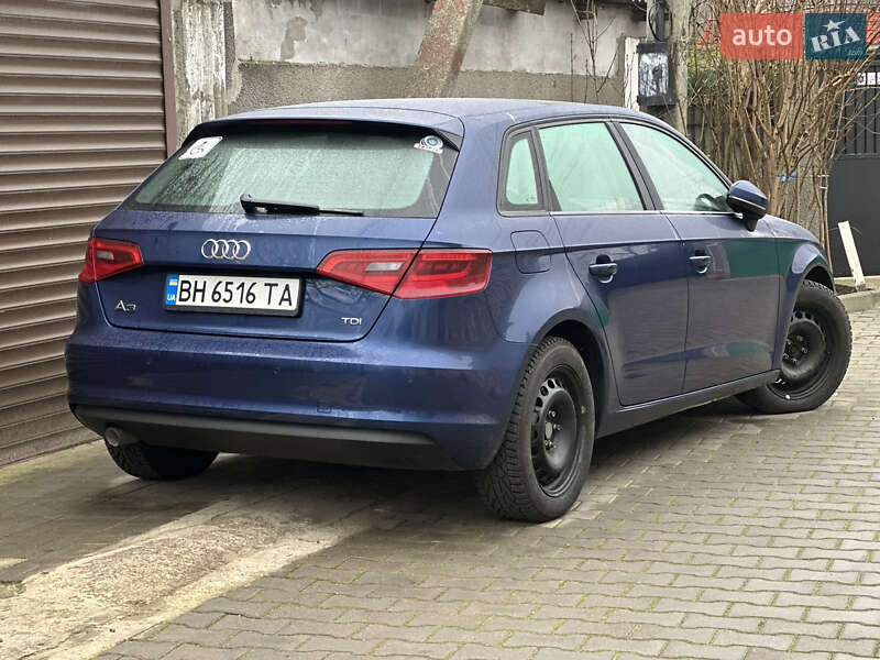Хэтчбек Audi A3 Sportback 2015 в Одессе фото 5 Хэтчбек Audi A3 Sportback 2015 в Одессе