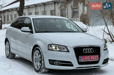 Хэтчбек Audi A3 Sportback 2011 в Староконстантинове