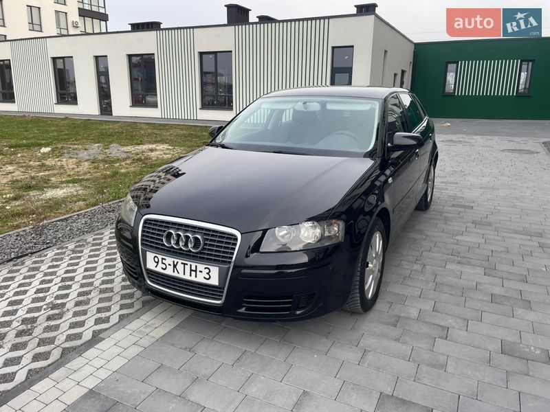 Хэтчбек Audi A3 Sportback 2006 в Городке