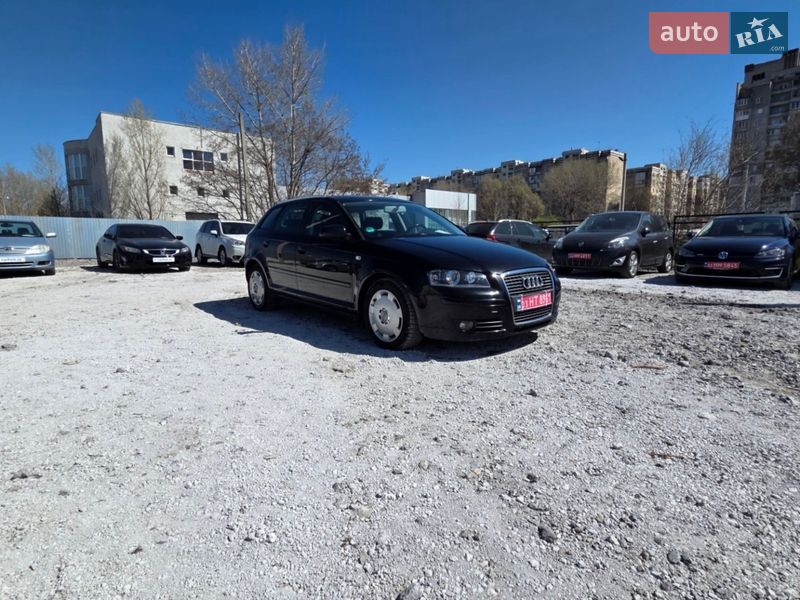 Хетчбек Audi A3 Sportback 2006 в Кам'янському