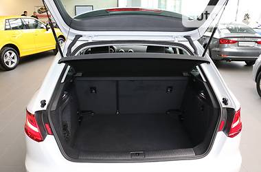 Седан Audi A3 2016 в 