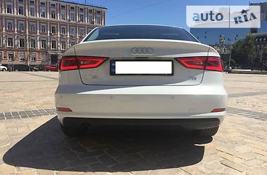 Седан Audi A3 2015 в Киеве