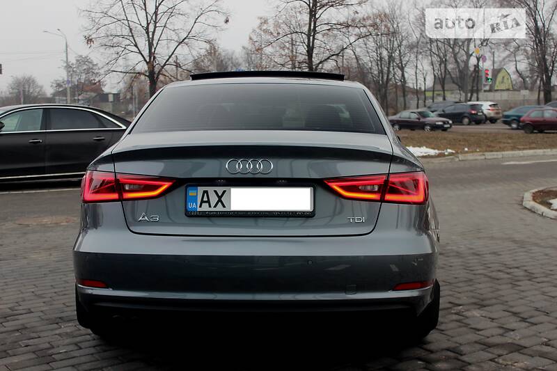 Седан Audi A3 2016 в Харкові