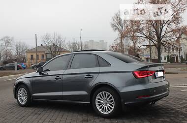Седан Audi A3 2016 в Харкові