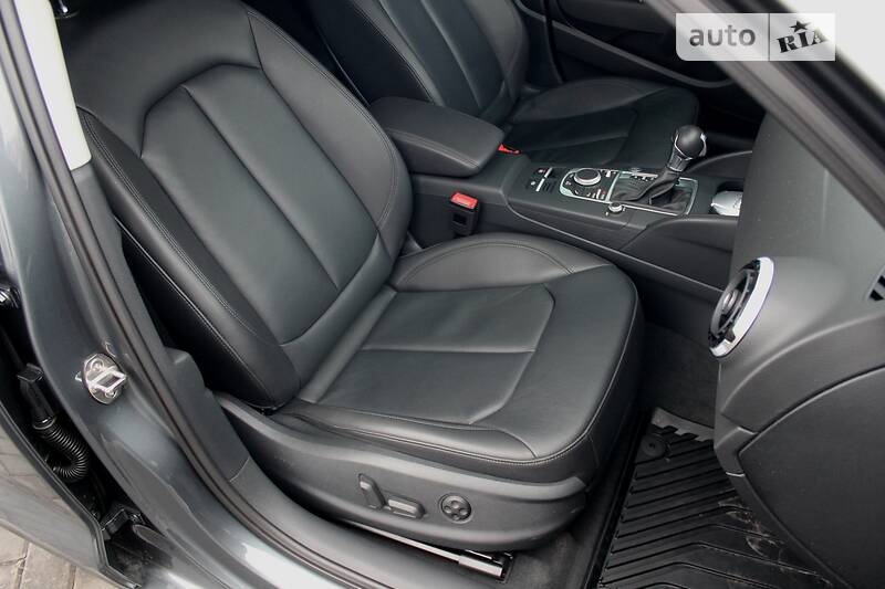 Седан Audi A3 2016 в Харкові