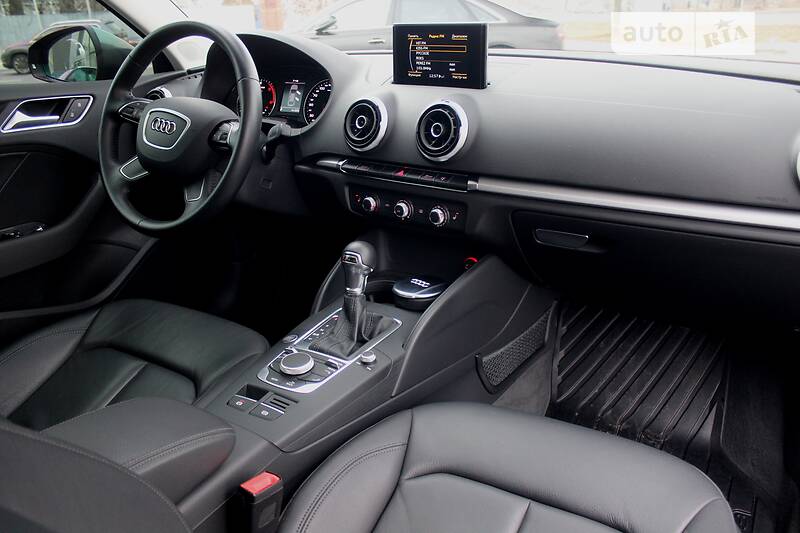Седан Audi A3 2016 в Харкові