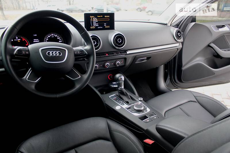 Седан Audi A3 2016 в Харкові