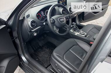Седан Audi A3 2016 в Харкові