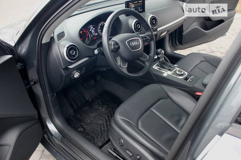 Седан Audi A3 2016 в Харкові