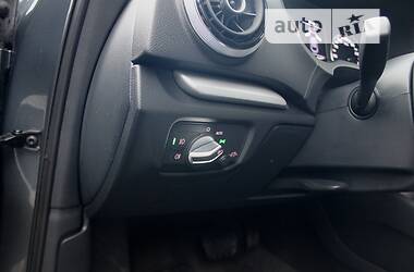 Седан Audi A3 2016 в Харкові