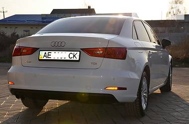 Седан Audi A3 2016 в Днепре