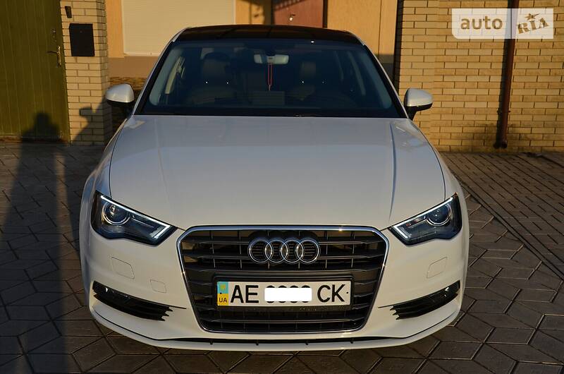 Седан Audi A3 2016 в Днепре