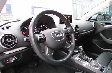 Седан Audi A3 2016 в Киеве