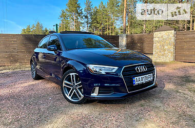 Седан Audi A3 2017 в 