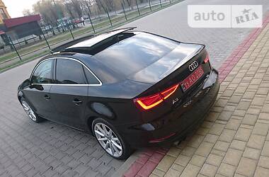 Седан Audi A3 2015 в 