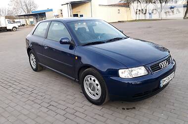 Купе Audi A3 2000 в 