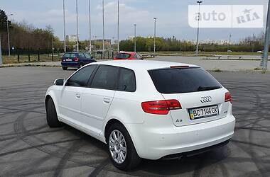 Хэтчбек Audi A3 2012 в Львове