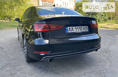 Седан Audi A3 2016 в 