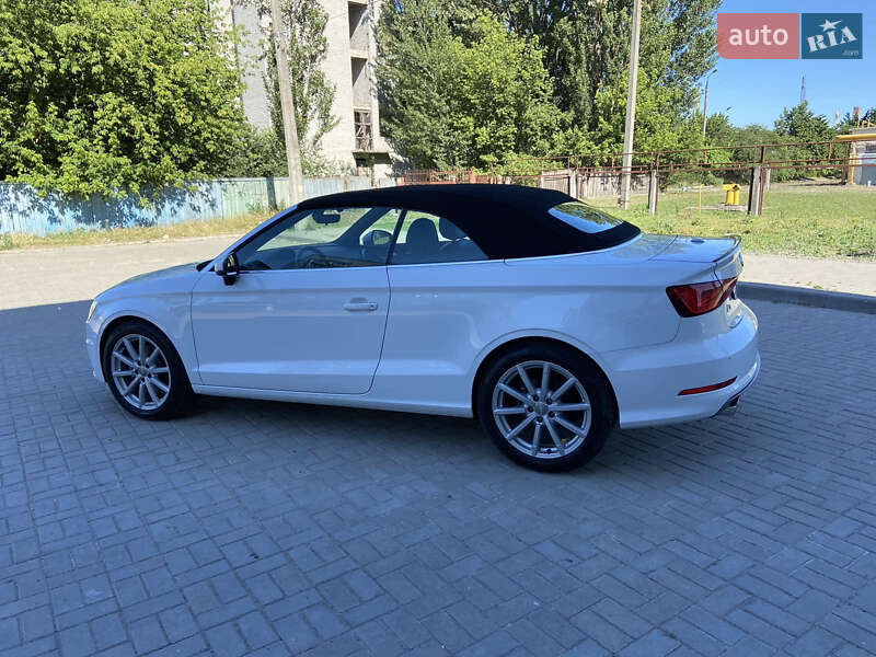 Кабриолет Audi A3 2016 в Черкассах