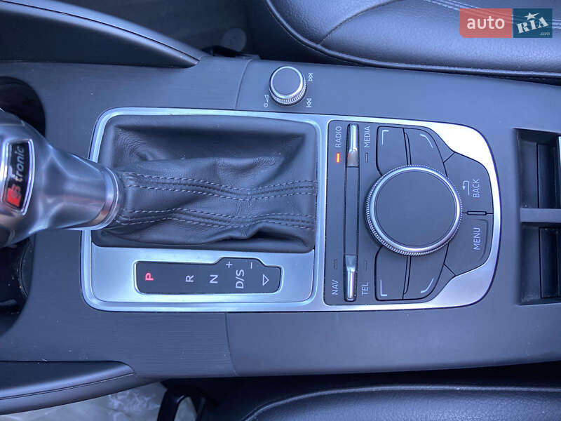 Кабриолет Audi A3 2016 в Черкассах