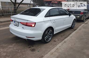 Седан Audi A3 2017 в Харькове