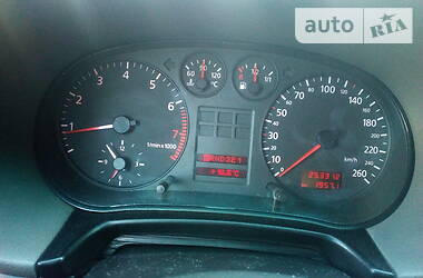 Хэтчбек Audi A3 1998 в 
