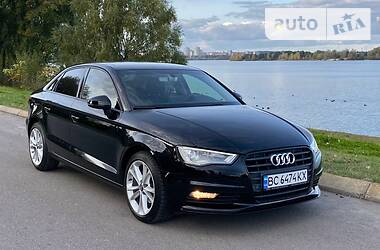 Седан Audi A3 2016 в 