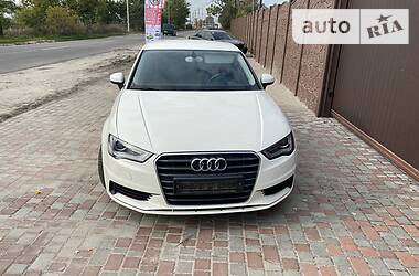 Седан Audi A3 2014 в Буче