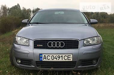 Хэтчбек Audi A3 2004 в 