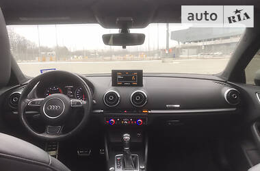 Седан Audi A3 2015 в Львове