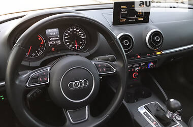 Седан Audi A3 2015 в Киеве