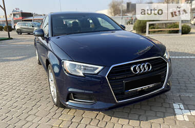 Седан Audi A3 2016 в Львове