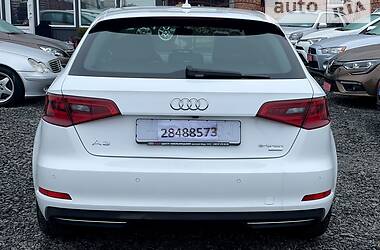 Хэтчбек Audi A3 2016 в Хмельницком