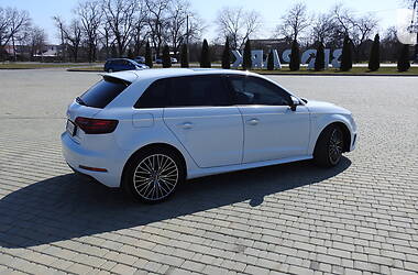 Хэтчбек Audi A3 2015 в Одессе