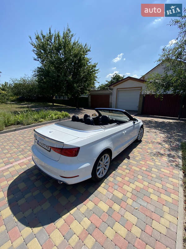 Кабриолет Audi A3 2016 в Черкассах