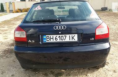 Хэтчбек Audi A3 2002 в 