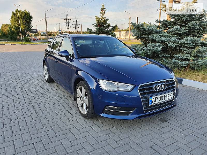 Хэтчбек Audi A3 2014 в 