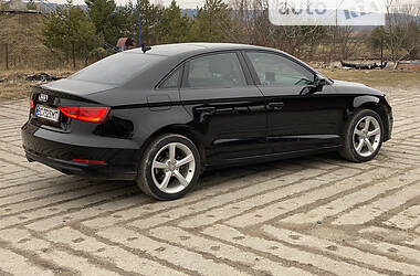 Седан Audi A3 2016 в 