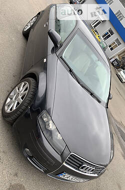 Хэтчбек Audi A3 2005 в 