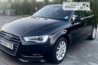 Хэтчбек Audi A3 2015 в Иршаве