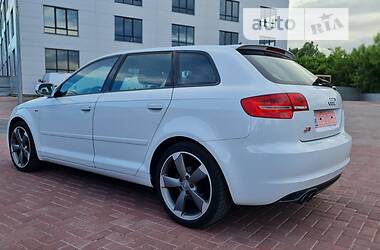 Хэтчбек Audi A3 2011 в Ровно