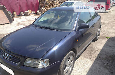 Хэтчбек Audi A3 1999 в Сумах