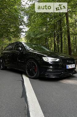 Хетчбек Audi A3 2016 в Львові