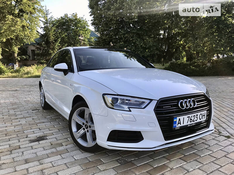 Седан Audi A3 2016 в 
