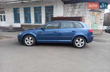 Хэтчбек Audi A3 2004 в Киеве