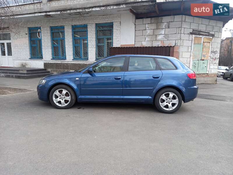 Хетчбек Audi A3 2004 в Києві